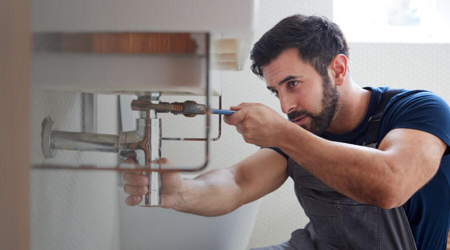 Professional water heater installation services in Luna Pier, MI